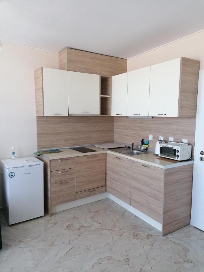 Aparthotel Apart Allure Dobi à Primorsko Extérieur photo