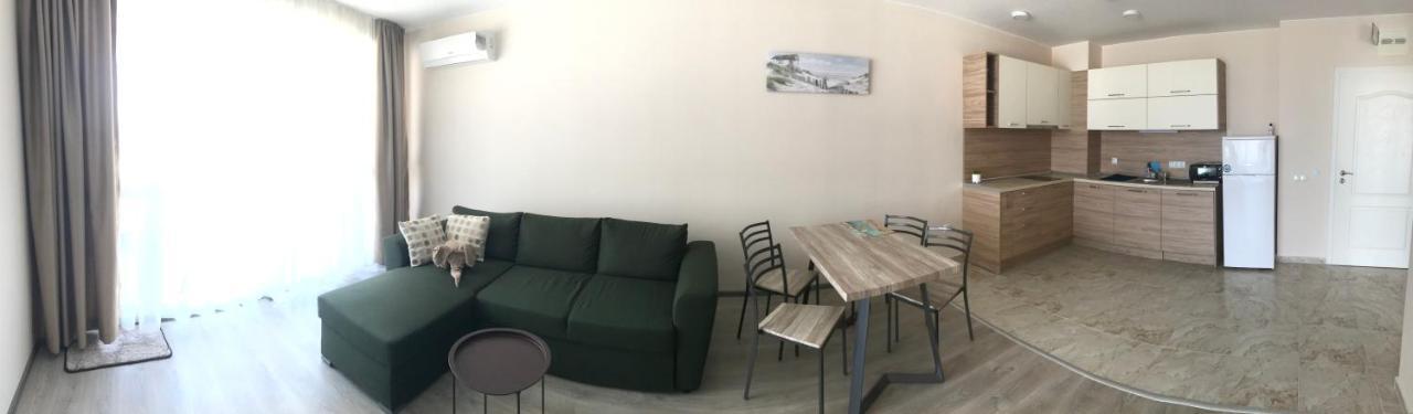 Aparthotel Apart Allure Dobi à Primorsko Extérieur photo