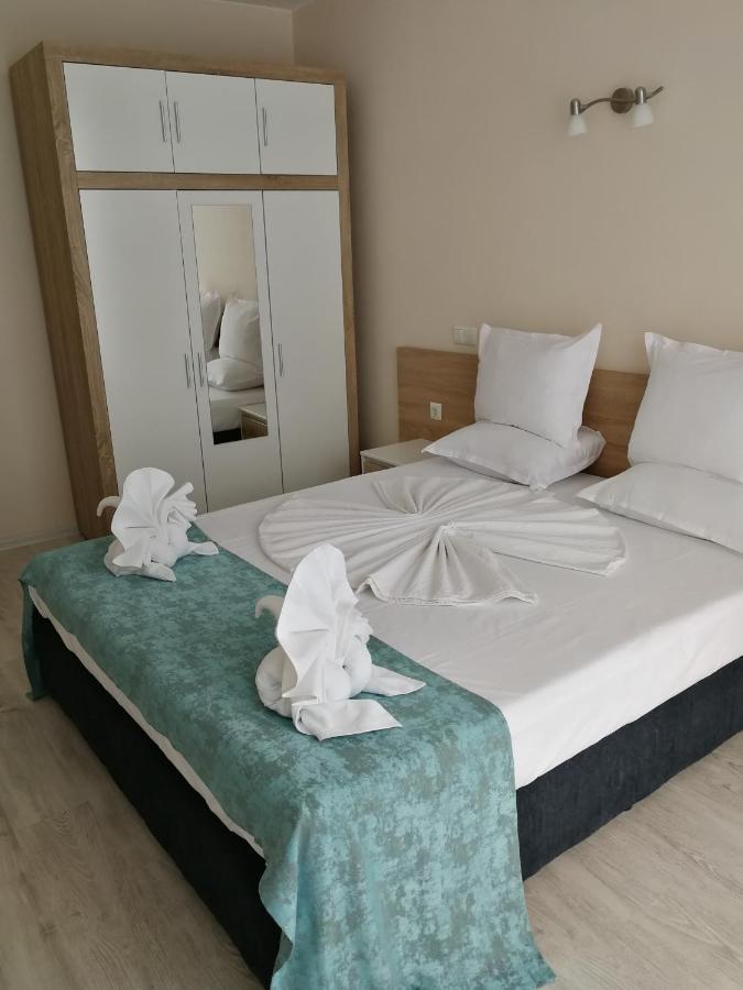 Aparthotel Apart Allure Dobi à Primorsko Extérieur photo