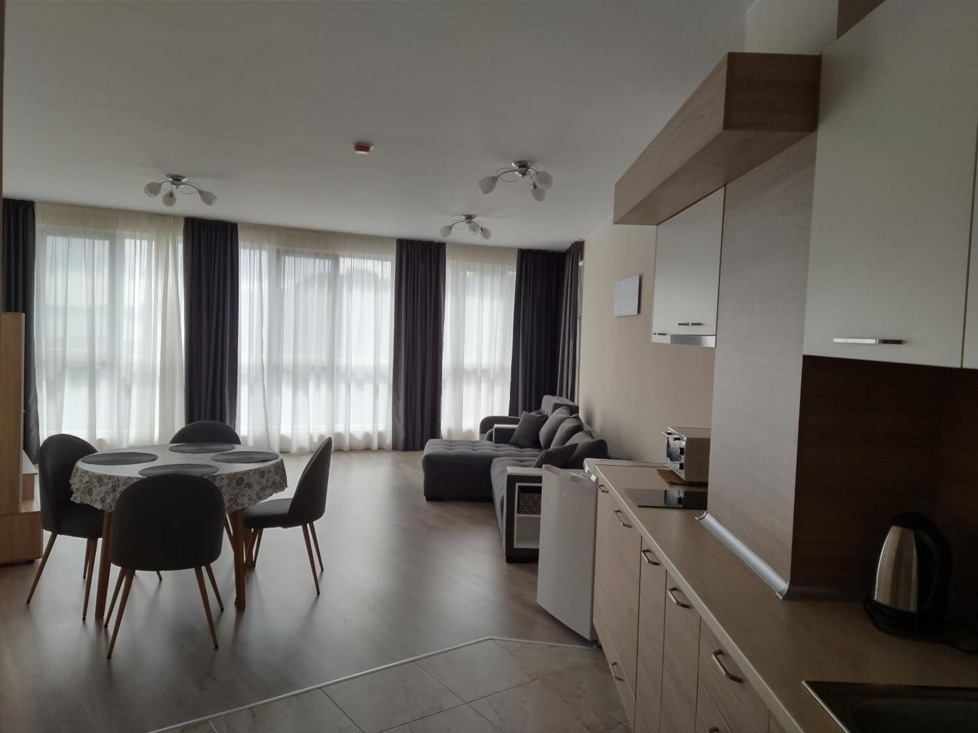 Aparthotel Apart Allure Dobi à Primorsko Extérieur photo